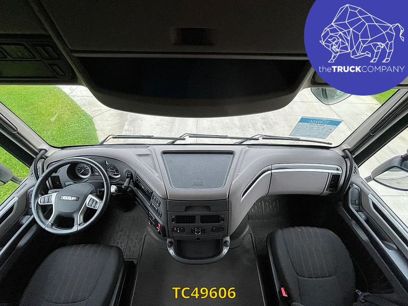 Tegljač DAF XF 480: slika Tegljač DAF XF 480