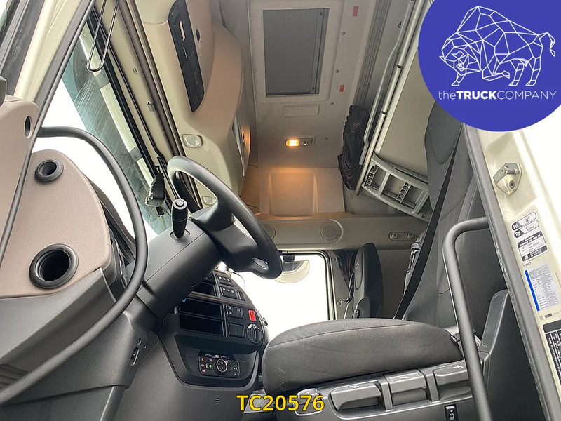 DAF XF Euro6 480 - Tegljač: slika DAF XF Euro6 480 - Tegljač DAF XF Euro6 480 - Tegljač: slika DAF XF Euro6 480 - Tegljač