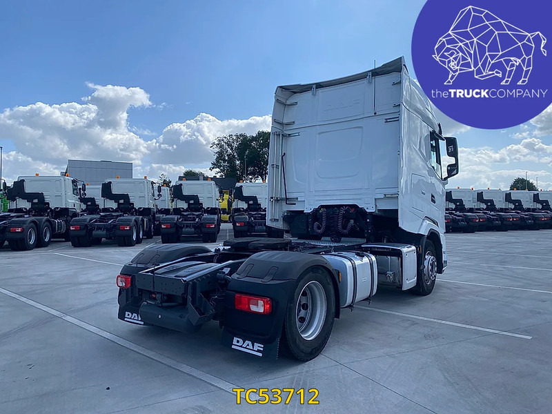 DAF XG 480 - Tegljač: slika DAF XG 480 - Tegljač DAF XG 480 - Tegljač: slika DAF XG 480 - Tegljač