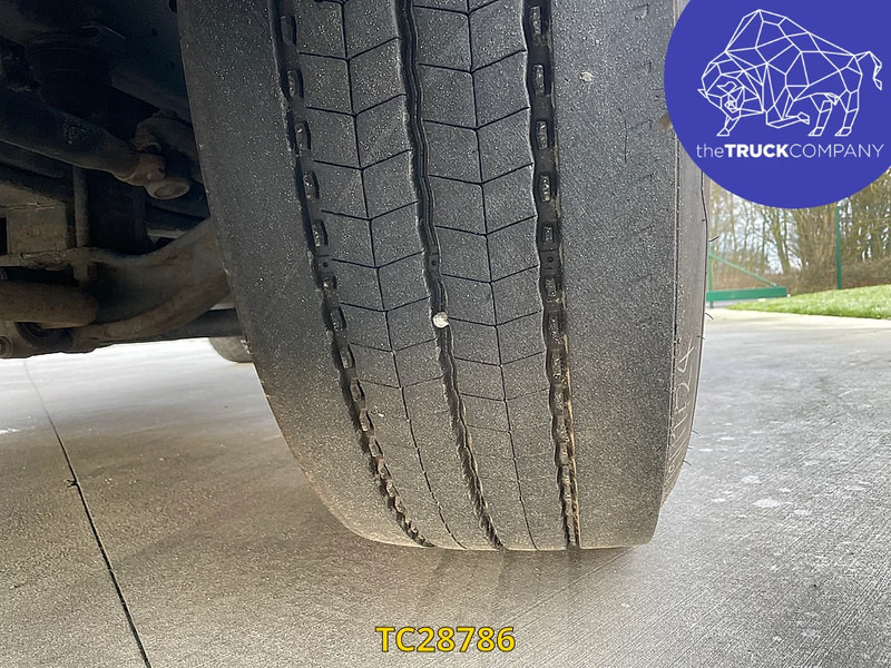 Tegljač MAN TGA 430: slika Tegljač MAN TGA 430