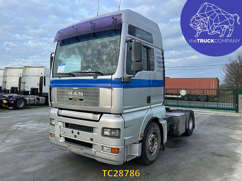 MAN TGA 430 - Tegljač: slika MAN TGA 430 - Tegljač MAN TGA 430 - Tegljač: slika MAN TGA 430 - Tegljač