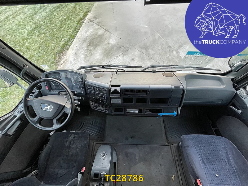 Tegljač MAN TGA 430: slika Tegljač MAN TGA 430