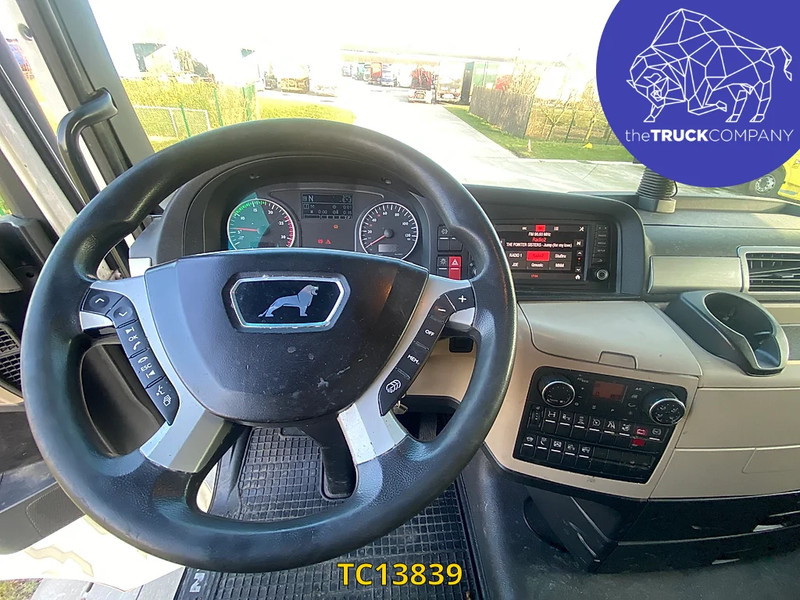MAN TGX 460 - Tegljač: slika MAN TGX 460 - Tegljač MAN TGX 460 - Tegljač: slika MAN TGX 460 - Tegljač