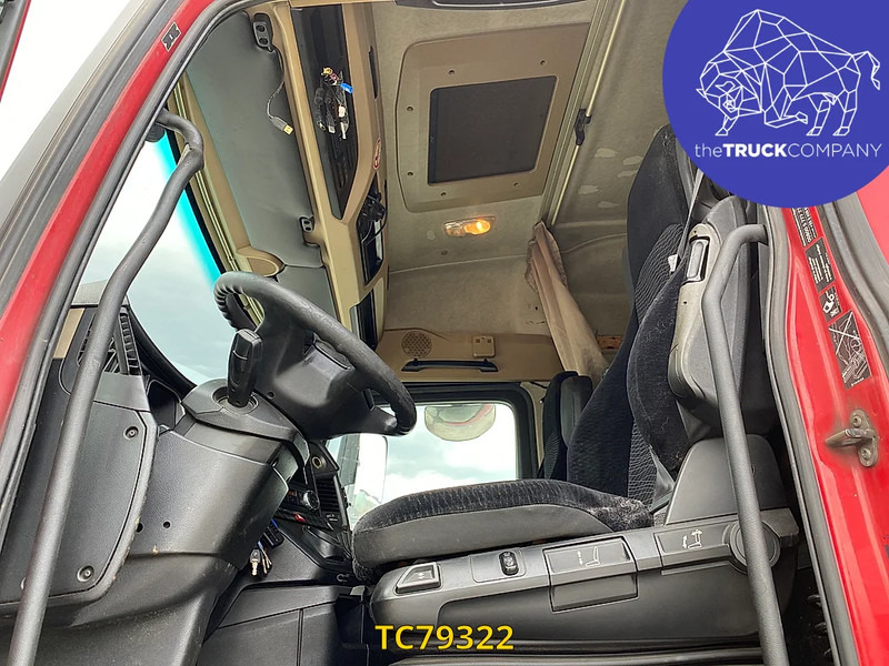 Mercedes-Benz Actros 1842 - Tegljač: slika Mercedes-Benz Actros 1842 - Tegljač Mercedes-Benz Actros 1842 - Tegljač: slika Mercedes-Benz Actros 1842 - Tegljač