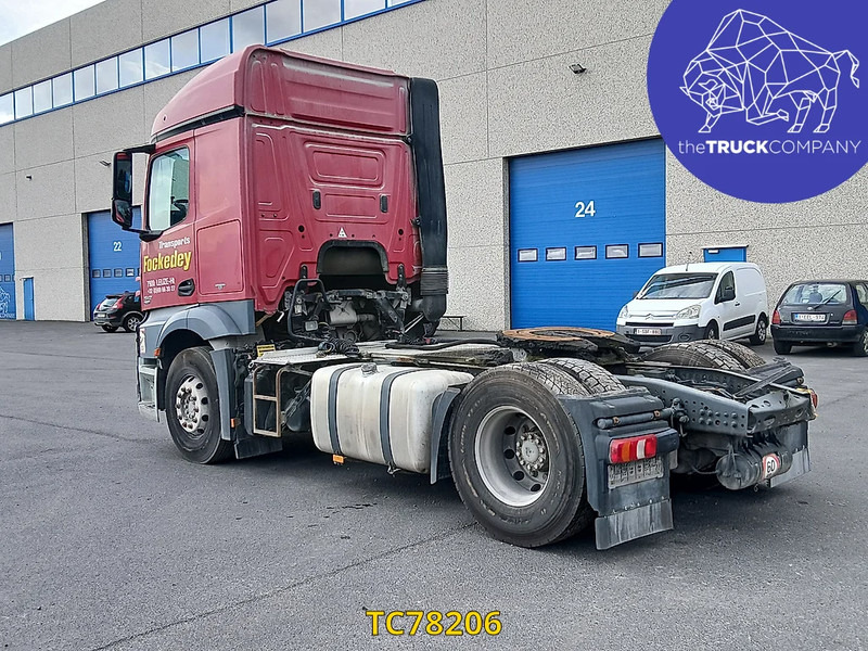 Mercedes-Benz Actros 1842 - Tegljač: slika Mercedes-Benz Actros 1842 - Tegljač Mercedes-Benz Actros 1842 - Tegljač: slika Mercedes-Benz Actros 1842 - Tegljač