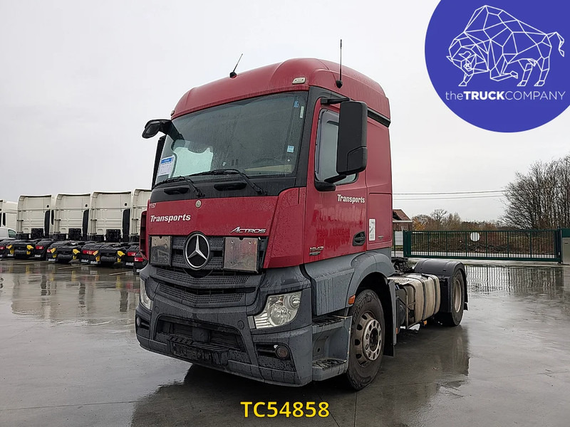 Mercedes-Benz Actros 1842 - Tegljač: slika Mercedes-Benz Actros 1842 - Tegljač Mercedes-Benz Actros 1842 - Tegljač: slika Mercedes-Benz Actros 1842 - Tegljač