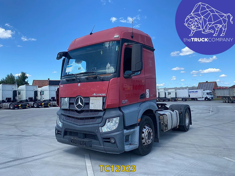 Mercedes-Benz Actros 1842 - Tegljač: slika Mercedes-Benz Actros 1842 - Tegljač Mercedes-Benz Actros 1842 - Tegljač: slika Mercedes-Benz Actros 1842 - Tegljač