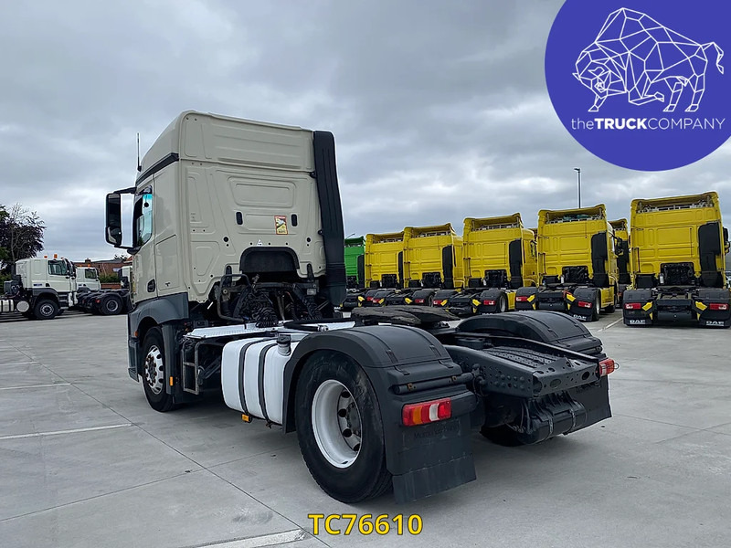 Mercedes-Benz Actros 1843 - Tegljač: slika Mercedes-Benz Actros 1843 - Tegljač Mercedes-Benz Actros 1843 - Tegljač: slika Mercedes-Benz Actros 1843 - Tegljač