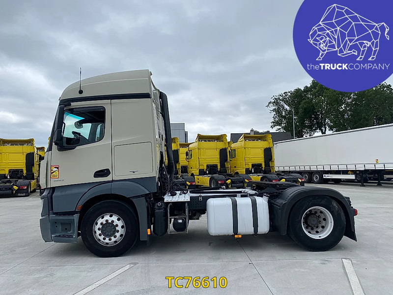 Mercedes-Benz Actros 1843 - Tegljač: slika Mercedes-Benz Actros 1843 - Tegljač Mercedes-Benz Actros 1843 - Tegljač: slika Mercedes-Benz Actros 1843 - Tegljač