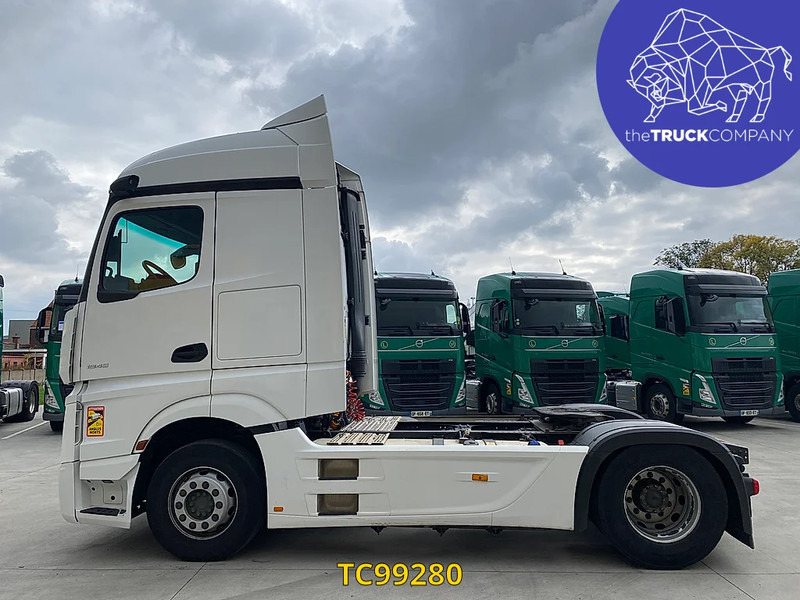 Mercedes-Benz Actros 1845 - Tegljač: slika Mercedes-Benz Actros 1845 - Tegljač Mercedes-Benz Actros 1845 - Tegljač: slika Mercedes-Benz Actros 1845 - Tegljač