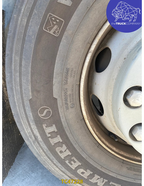 Renault C 430 - Tegljač: slika Renault C 430 - Tegljač Renault C 430 - Tegljač: slika Renault C 430 - Tegljač