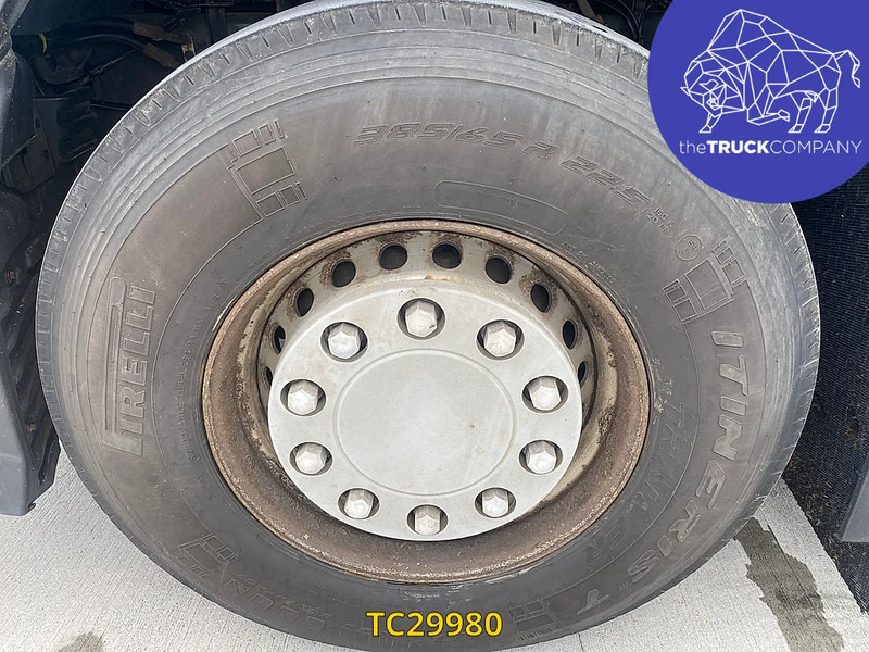 Renault T 520 - Tegljač: slika Renault T 520 - Tegljač Renault T 520 - Tegljač: slika Renault T 520 - Tegljač