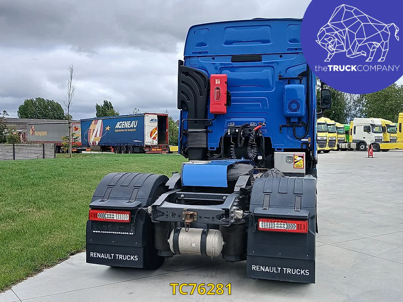 Renault T - Tegljač: slika Renault T - Tegljač Renault T - Tegljač: slika Renault T - Tegljač