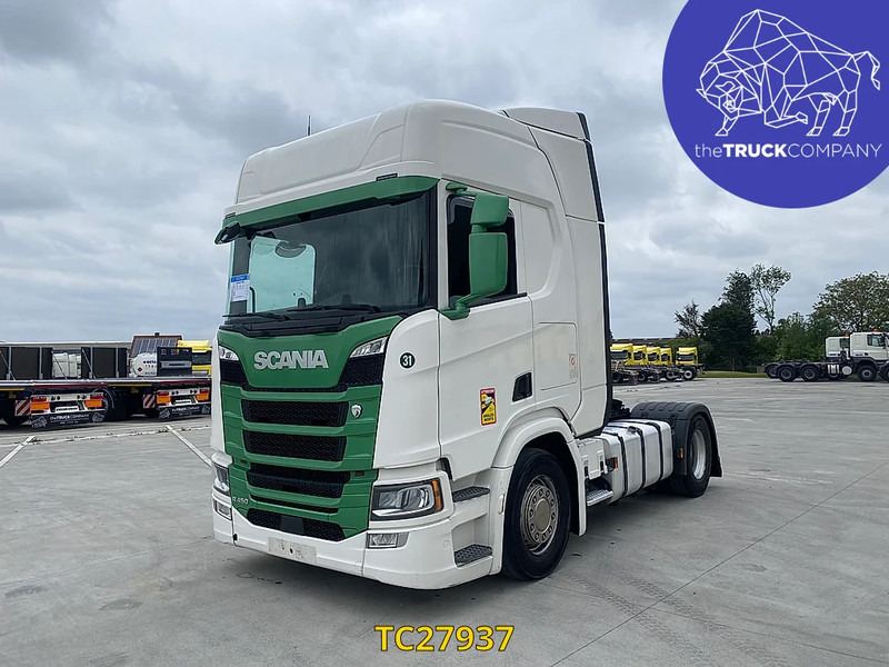 Scania R 450 - Tegljač: slika Scania R 450 - Tegljač Scania R 450 - Tegljač: slika Scania R 450 - Tegljač