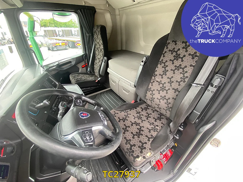 Scania R 450 - Tegljač: slika Scania R 450 - Tegljač Scania R 450 - Tegljač: slika Scania R 450 - Tegljač