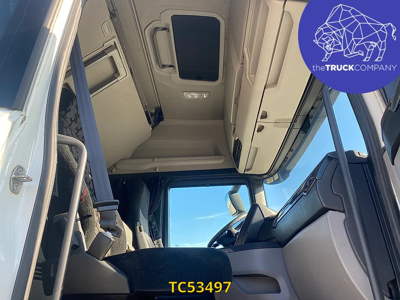 Scania R 450 - Tegljač: slika Scania R 450 - Tegljač Scania R 450 - Tegljač: slika Scania R 450 - Tegljač