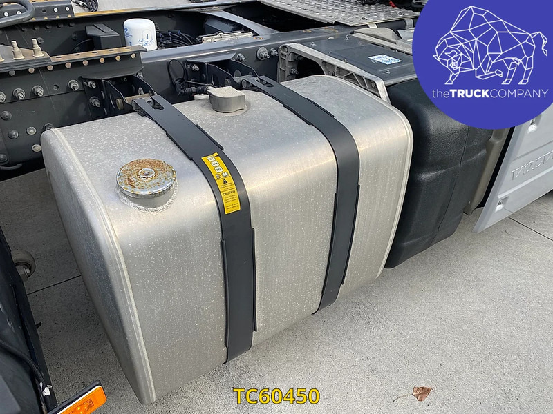 Tegljač Volvo FH 500: slika Tegljač Volvo FH 500