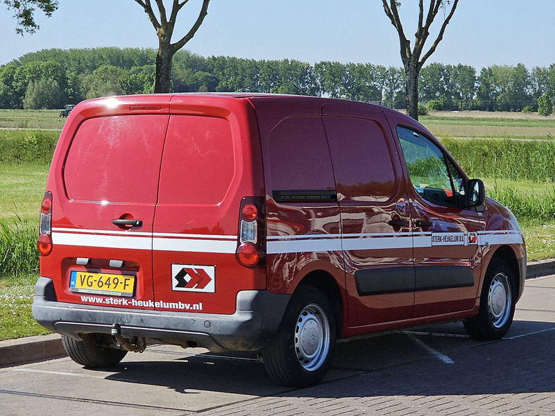 Citroën Berlingo 1.6 HDI - Mali kombi: slika Citroën Berlingo 1.6 HDI - Mali kombi Citroën Berlingo 1.6 HDI - Mali kombi: slika Citroën Berlingo 1.6 HDI - Mali kombi