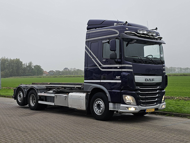 DAF XF 510 6X2 FAN STEERAXLE - Kamion s kabelskim sustavom: slika DAF XF 510 6X2 FAN STEERAXLE - Kamion s kabelskim sustavom DAF XF 510 6X2 FAN STEERAXLE - Kamion s kabelskim sustavom: slika DAF XF 510 6X2 FAN STEERAXLE - Kamion s kabelskim sustavom