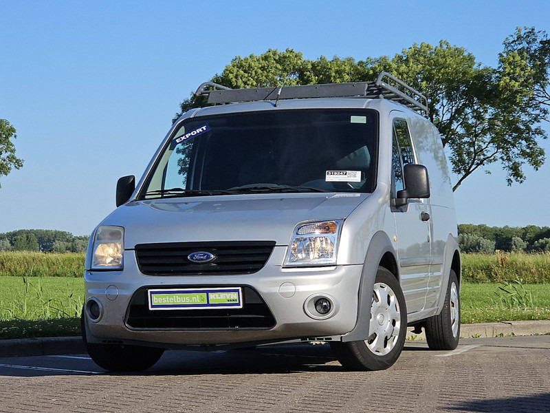 Ford Transit Connect - Dostavno vozilo sa zatvorenim sandukom: slika Ford Transit Connect - Dostavno vozilo sa zatvorenim sandukom Ford Transit Connect - Dostavno vozilo sa zatvorenim sandukom: slika Ford Transit Connect - Dostavno vozilo sa zatvorenim sandukom