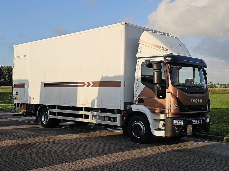 Iveco 120E25 EUROCARGO AIRCO TAILLIFT - Kamion sandučar: slika Iveco 120E25 EUROCARGO AIRCO TAILLIFT - Kamion sandučar Iveco 120E25 EUROCARGO AIRCO TAILLIFT - Kamion sandučar: slika Iveco 120E25 EUROCARGO AIRCO TAILLIFT - Kamion sandučar