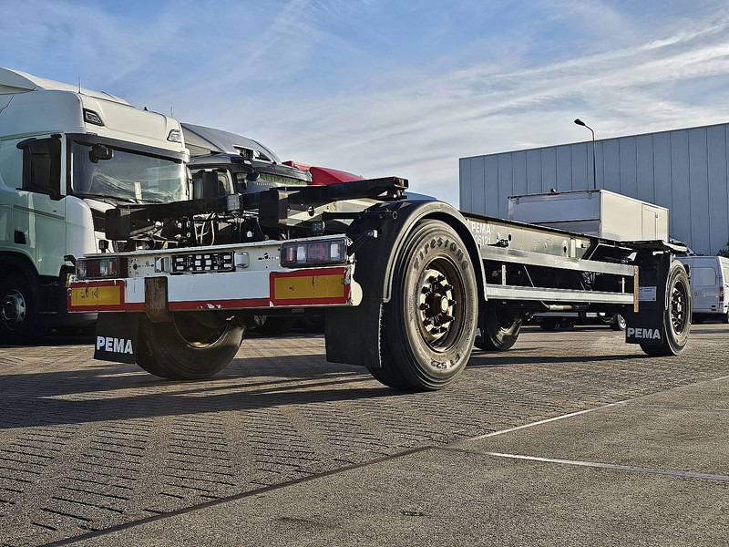 Krone LAFETTE - Transporter kontejnera/ Prikolica s izmjenjivim sanducima: slika Krone LAFETTE - Transporter kontejnera/ Prikolica s izmjenjivim sanducima Krone LAFETTE - Transporter kontejnera/ Prikolica s izmjenjivim sanducima: slika Krone LAFETTE - Transporter kontejnera/ Prikolica s izmjenjivim sanducima