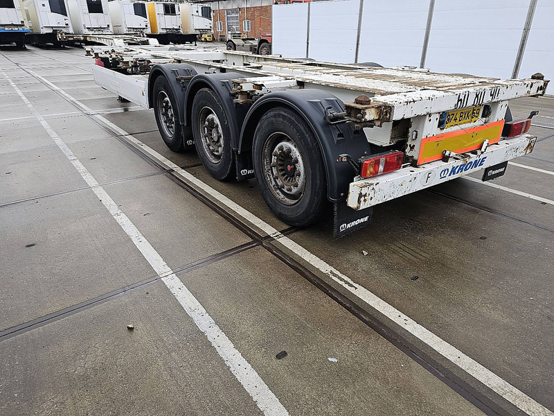 Krone SD - Transporter kontejnera/ Poluprikolica s izmjenjivim sanducima: slika Krone SD - Transporter kontejnera/ Poluprikolica s izmjenjivim sanducima Krone SD - Transporter kontejnera/ Poluprikolica s izmjenjivim sanducima: slika Krone SD - Transporter kontejnera/ Poluprikolica s izmjenjivim sanducima