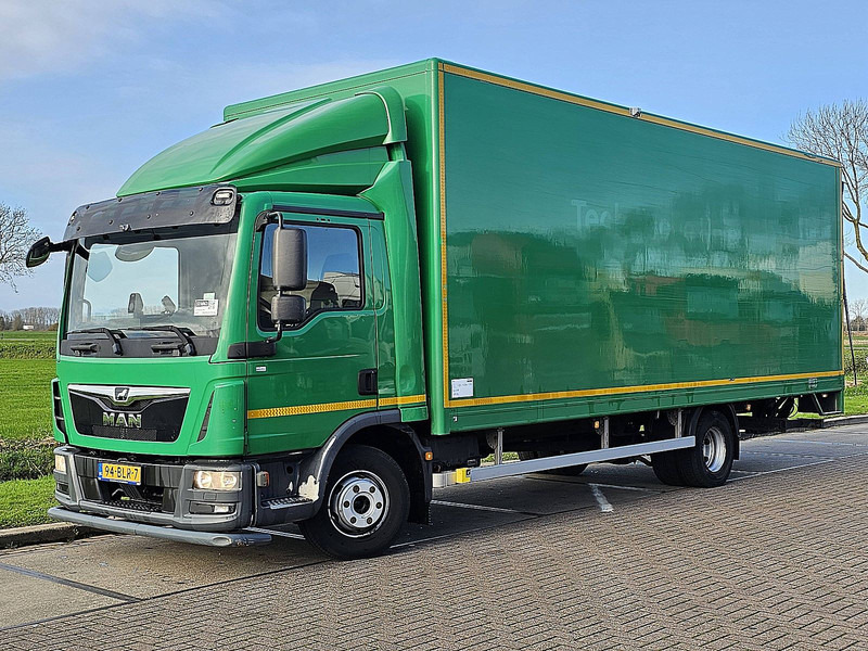 MAN 10.190 TGL TAILLIFT AIRCO - Kamion sandučar: slika MAN 10.190 TGL TAILLIFT AIRCO - Kamion sandučar MAN 10.190 TGL TAILLIFT AIRCO - Kamion sandučar: slika MAN 10.190 TGL TAILLIFT AIRCO - Kamion sandučar