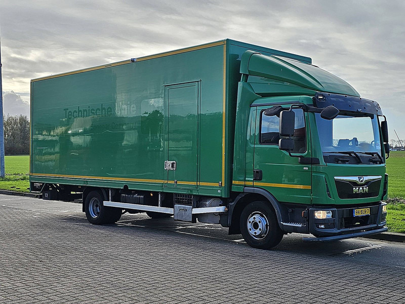 MAN 10.190 TGL TAILLIFT AIRCO - Kamion sandučar: slika MAN 10.190 TGL TAILLIFT AIRCO - Kamion sandučar MAN 10.190 TGL TAILLIFT AIRCO - Kamion sandučar: slika MAN 10.190 TGL TAILLIFT AIRCO - Kamion sandučar