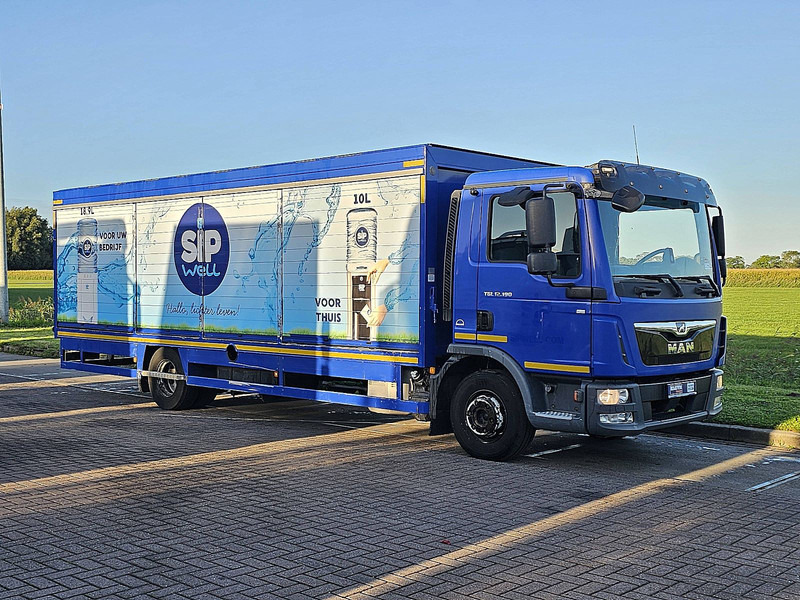 MAN 12.190 TGL AIRCO 3 SEATS NAVI - Kamion sandučar: slika MAN 12.190 TGL AIRCO 3 SEATS NAVI - Kamion sandučar MAN 12.190 TGL AIRCO 3 SEATS NAVI - Kamion sandučar: slika MAN 12.190 TGL AIRCO 3 SEATS NAVI - Kamion sandučar