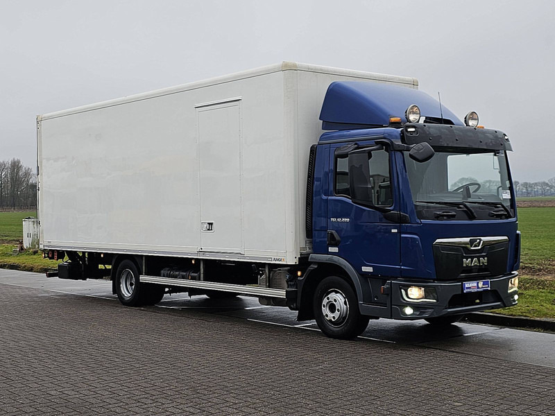 MAN 12.220 TGL BL AIRCO TAILLIFT - Kamion sandučar: slika MAN 12.220 TGL BL AIRCO TAILLIFT - Kamion sandučar MAN 12.220 TGL BL AIRCO TAILLIFT - Kamion sandučar: slika MAN 12.220 TGL BL AIRCO TAILLIFT - Kamion sandučar