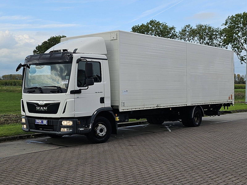 MAN 12.220 TGL SIDE DOOR LIFT AIRCO - Kamion sandučar: slika MAN 12.220 TGL SIDE DOOR LIFT AIRCO - Kamion sandučar MAN 12.220 TGL SIDE DOOR LIFT AIRCO - Kamion sandučar: slika MAN 12.220 TGL SIDE DOOR LIFT AIRCO - Kamion sandučar
