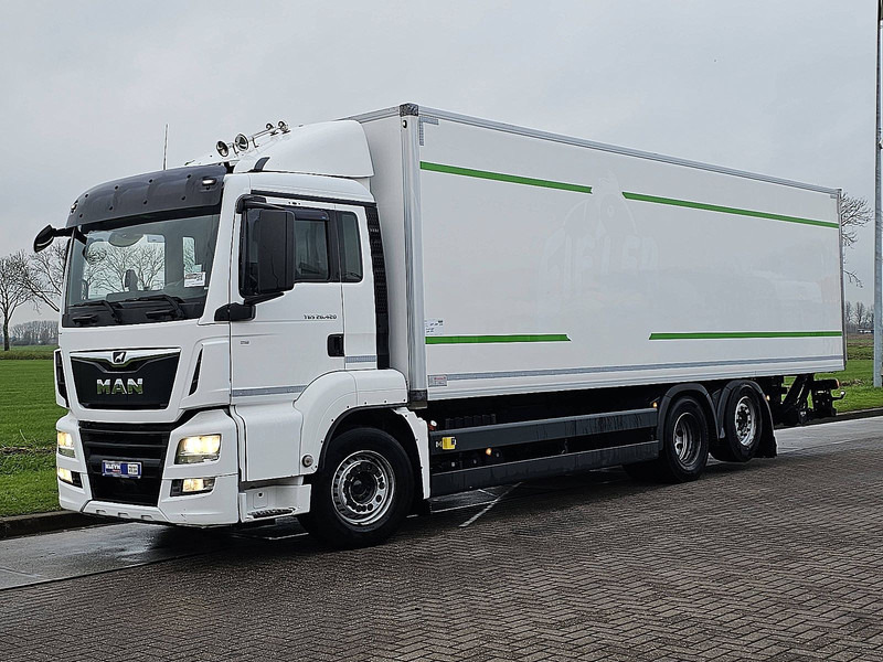 MAN 26.420 TGS 6X2-4 LL LIFT ISOBOX - Kamion sandučar: slika MAN 26.420 TGS 6X2-4 LL LIFT ISOBOX - Kamion sandučar MAN 26.420 TGS 6X2-4 LL LIFT ISOBOX - Kamion sandučar: slika MAN 26.420 TGS 6X2-4 LL LIFT ISOBOX - Kamion sandučar