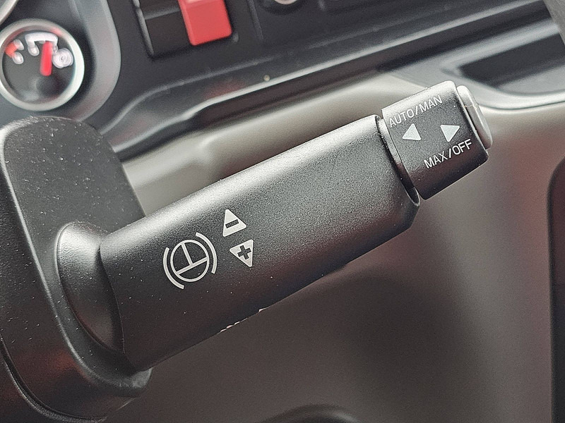 Kamion sandučar MAN 26.420 TGX 6X2-4 LIFT GETRÄNKE: slika Kamion sandučar MAN 26.420 TGX 6X2-4 LIFT GETRÄNKE