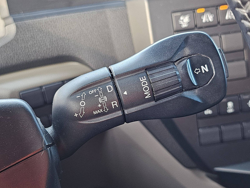 Transporter kontejnera/ Kamion s izmjenjivim sanducima MAN 26.510 TGX GX 6X2 INTARDER: slika Transporter kontejnera/ Kamion s izmjenjivim sanducima MAN 26.510 TGX GX 6X2 INTARDER