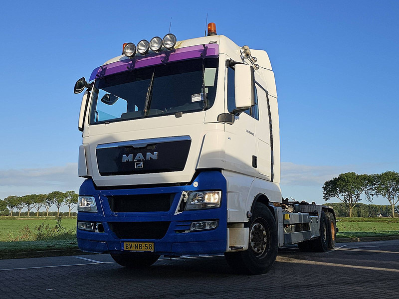 MAN 28.440 TGX - Kamion s kukastom dizalicom: slika MAN 28.440 TGX - Kamion s kukastom dizalicom MAN 28.440 TGX - Kamion s kukastom dizalicom: slika MAN 28.440 TGX - Kamion s kukastom dizalicom