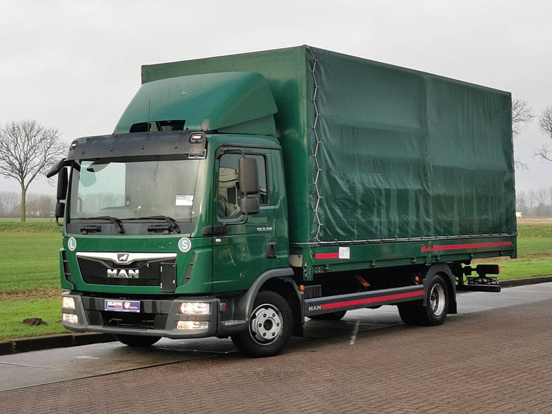 MAN 8.220 TGL MANUAL AIRCO AHK - Kamion s ceradom: slika MAN 8.220 TGL MANUAL AIRCO AHK - Kamion s ceradom MAN 8.220 TGL MANUAL AIRCO AHK - Kamion s ceradom: slika MAN 8.220 TGL MANUAL AIRCO AHK - Kamion s ceradom