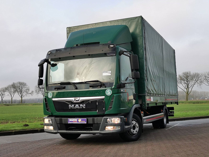 MAN 8.220 TGL MANUAL AIRCO AHK - Kamion s ceradom: slika MAN 8.220 TGL MANUAL AIRCO AHK - Kamion s ceradom MAN 8.220 TGL MANUAL AIRCO AHK - Kamion s ceradom: slika MAN 8.220 TGL MANUAL AIRCO AHK - Kamion s ceradom
