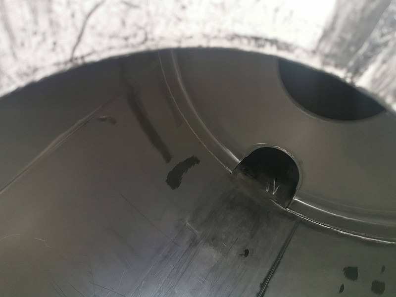 Poluprikolica cisterna Magyar SR 34 FOODSTUFF PUMP WEBASTO 25M3: slika Poluprikolica cisterna Magyar SR 34 FOODSTUFF PUMP WEBASTO 25M3