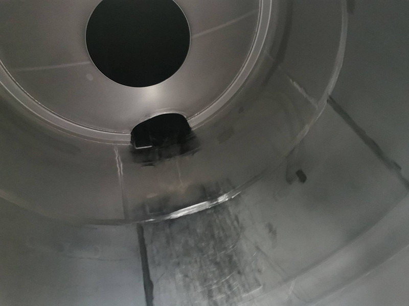 Poluprikolica cisterna Magyar SR 34 FOODSTUFF PUMP WEBASTO 25M3: slika Poluprikolica cisterna Magyar SR 34 FOODSTUFF PUMP WEBASTO 25M3