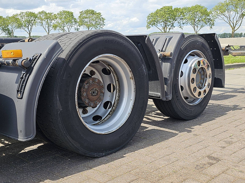 Transporter kontejnera/ Kamion s izmjenjivim sanducima Mercedes-Benz ACTROS 2540: slika Transporter kontejnera/ Kamion s izmjenjivim sanducima Mercedes-Benz ACTROS 2540