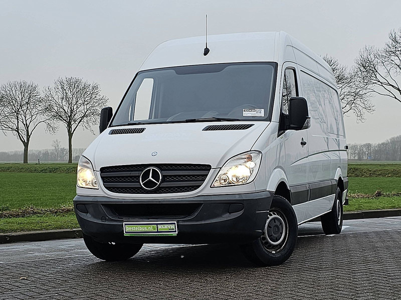 Mercedes-Benz Sprinter 313 ac automaat EURO5 - Furgon: slika Mercedes-Benz Sprinter 313 ac automaat EURO5 - Furgon Mercedes-Benz Sprinter 313 ac automaat EURO5 - Furgon: slika Mercedes-Benz Sprinter 313 ac automaat EURO5 - Furgon