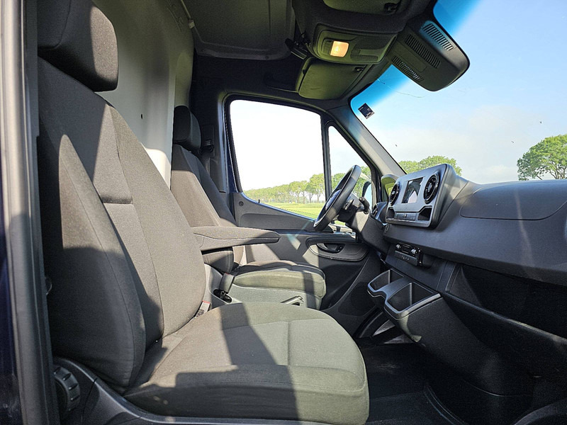 Dostavno vozilo hladnjača Mercedes-Benz Sprinter 314 koelwagen EURO6: slika Dostavno vozilo hladnjača Mercedes-Benz Sprinter 314 koelwagen EURO6