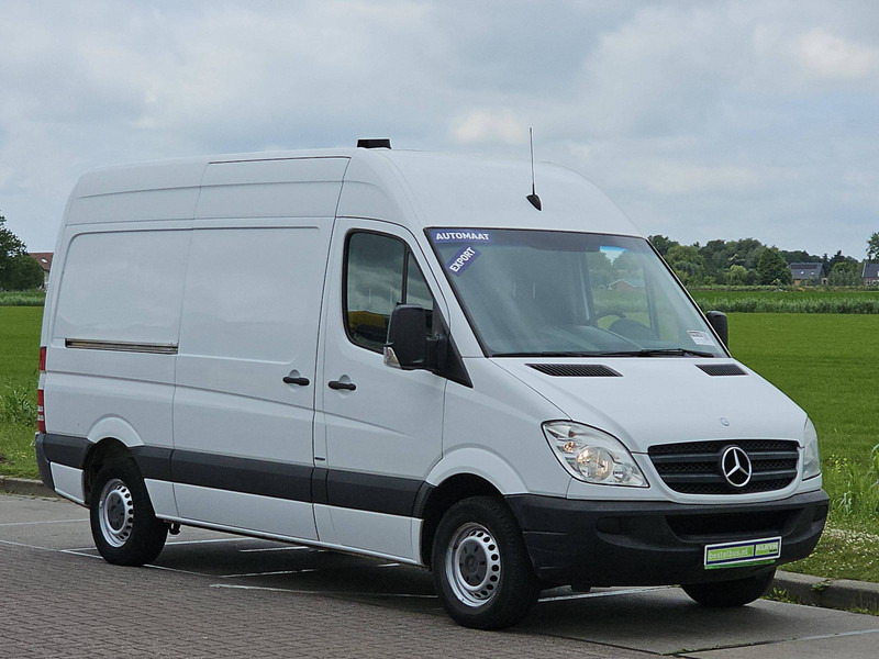Mercedes-Benz Sprinter 316 AC AUTOMAAT - Furgon: slika Mercedes-Benz Sprinter 316 AC AUTOMAAT - Furgon Mercedes-Benz Sprinter 316 AC AUTOMAAT - Furgon: slika Mercedes-Benz Sprinter 316 AC AUTOMAAT - Furgon
