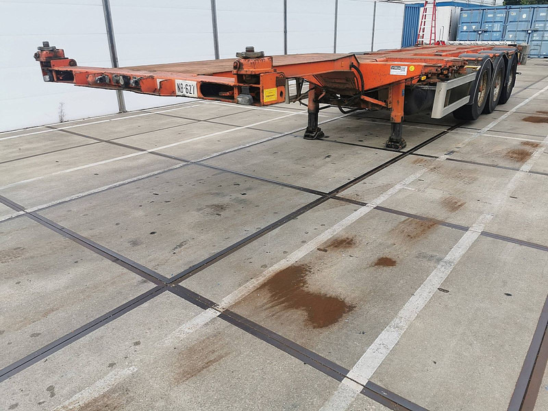 Nooteboom FT 43 03 V lift axle; BPW - Transporter kontejnera/ Poluprikolica s izmjenjivim sanducima: slika Nooteboom FT 43 03 V lift axle; BPW - Transporter kontejnera/ Poluprikolica s izmjenjivim sanducima Nooteboom FT 43 03 V lift axle; BPW - Transporter kontejnera/ Poluprikolica s izmjenjivim sanducima: slika Nooteboom FT 43 03 V lift axle; BPW - Transporter kontejnera/ Poluprikolica s izmjenjivim sanducima
