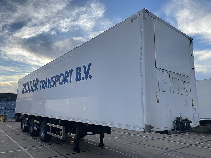 Pacton R3-001 - Poluprikolica sa zatvorenim sandukom: slika Pacton R3-001 - Poluprikolica sa zatvorenim sandukom Pacton R3-001 - Poluprikolica sa zatvorenim sandukom: slika Pacton R3-001 - Poluprikolica sa zatvorenim sandukom