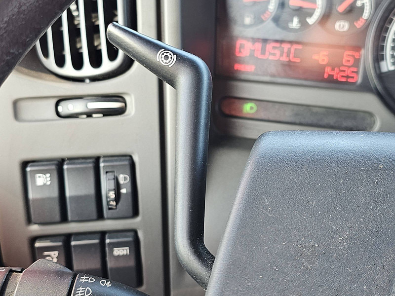 Kamion s otvorenim sandukom Renault PREMIUM 380: slika Kamion s otvorenim sandukom Renault PREMIUM 380