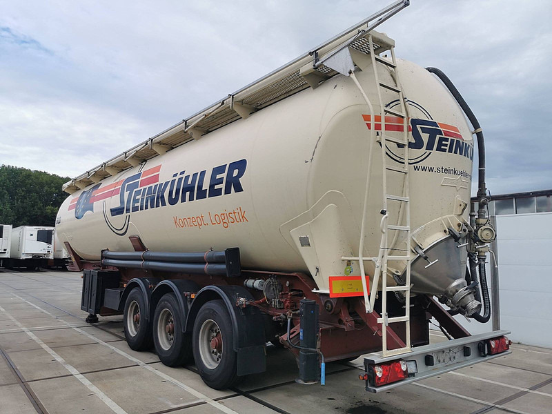 SPITZER 60M3 - Poluprikolica cisterna: slika SPITZER 60M3 - Poluprikolica cisterna SPITZER 60M3 - Poluprikolica cisterna: slika SPITZER 60M3 - Poluprikolica cisterna