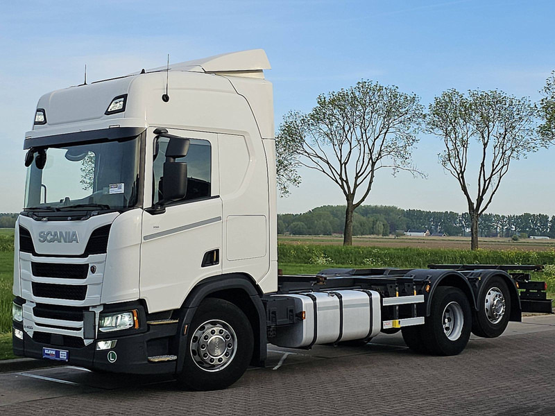 Scania R450 6X2*4 RET. LED WB475 - Transporter kontejnera/ Kamion s izmjenjivim sanducima: slika Scania R450 6X2*4 RET. LED WB475 - Transporter kontejnera/ Kamion s izmjenjivim sanducima Scania R450 6X2*4 RET. LED WB475 - Transporter kontejnera/ Kamion s izmjenjivim sanducima: slika Scania R450 6X2*4 RET. LED WB475 - Transporter kontejnera/ Kamion s izmjenjivim sanducima