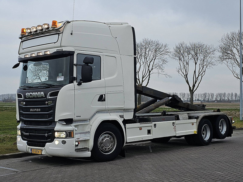 Scania R520 - Kamion s kukastom dizalicom: slika Scania R520 - Kamion s kukastom dizalicom Scania R520 - Kamion s kukastom dizalicom: slika Scania R520 - Kamion s kukastom dizalicom